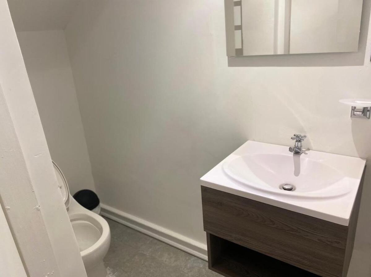 Private At Black Almond House *